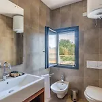 Onefifty Gozitan And Pool Apartman