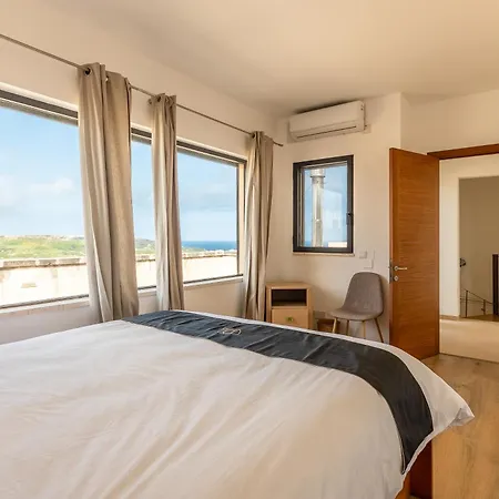 Onefifty Gozitan And Pool