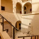 Lägenhet Onefifty Gozitan And Pool