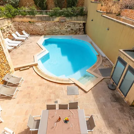 Onefifty Gozitan And Pool - Happy Apartment