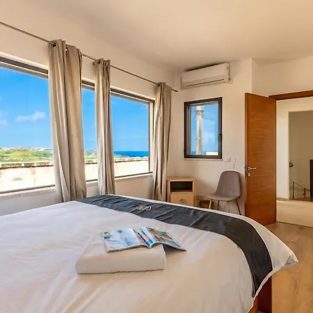 Onefifty Gozitan And Pool Il-Pergla