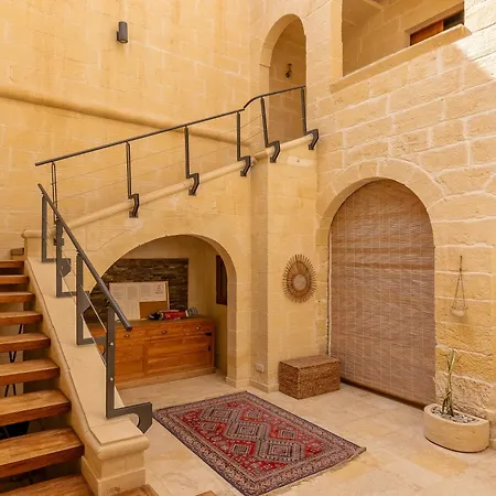 Onefifty Gozitan And Pool Apartment *