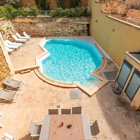 Onefifty Gozitan And Pool Apartamento