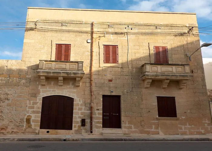 Onefifty Gozitan And Pool *