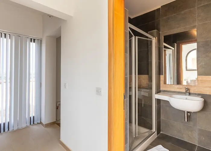 Onefifty Gozitan And Pool Appartement *