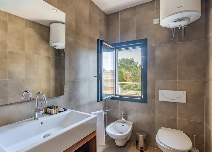 Onefifty Gozitan And Pool Appartement