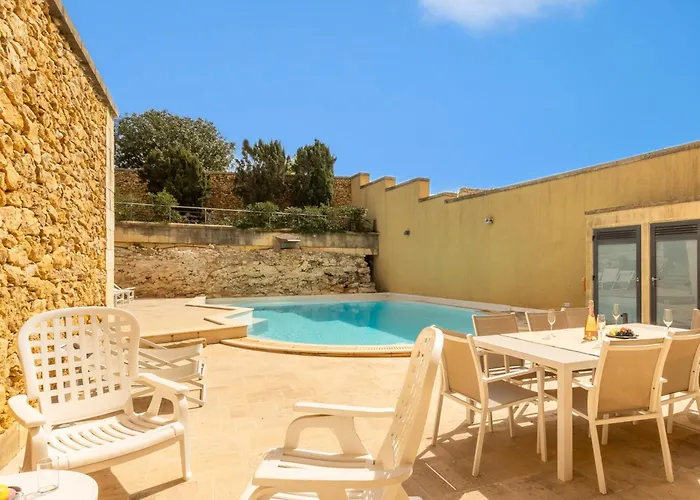 Onefifty Gozitan And Pool Appartement *