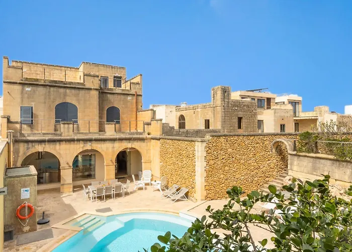 Onefifty Gozitan And Pool *